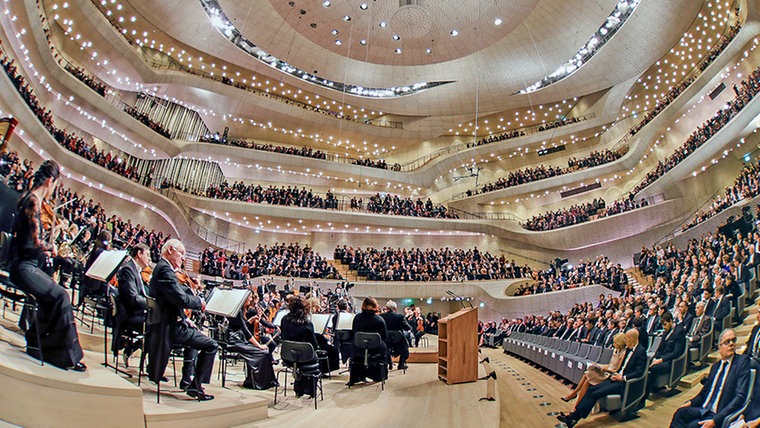 concert hall Hamburg 1
