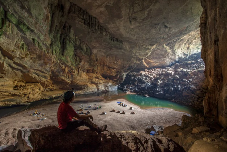 worlds largest cave Vietnam 4