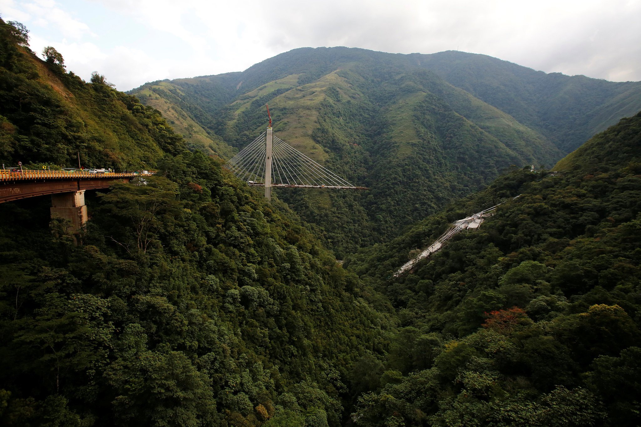Colombia bridge collapse1
